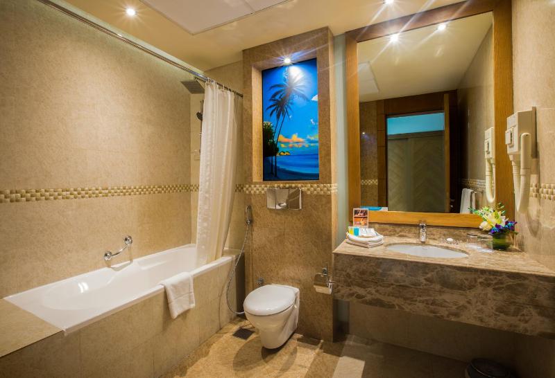 Executive Room image 2