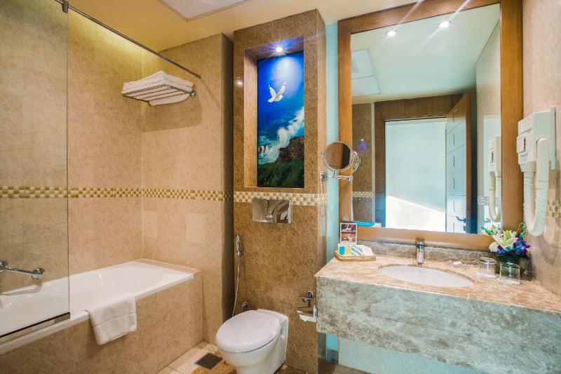 Suite image 3