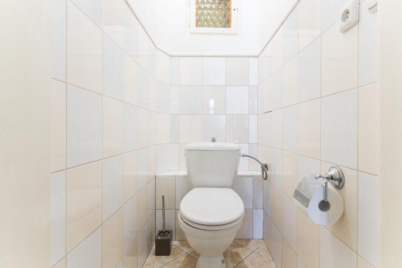 Diamond Riverside Apartment in the Heart of Prague - image 2