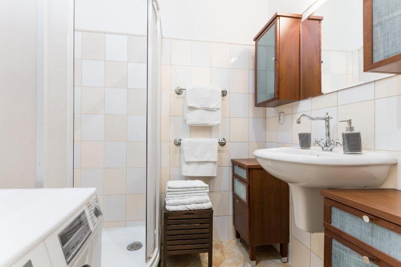 Diamond Riverside Apartment in the Heart of Prague - image 14