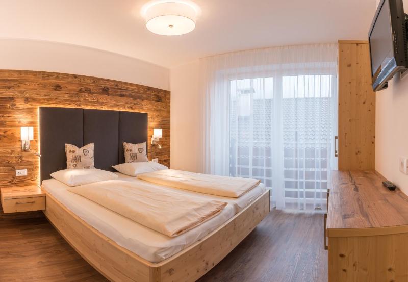 Two-Bedroom Apartment image 4