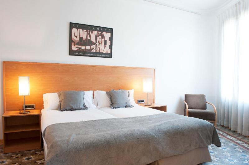 Two-Bedroom Apartment image 3