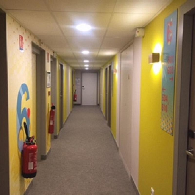 Ibis Styles Mulhouse Centre Gare - image 4