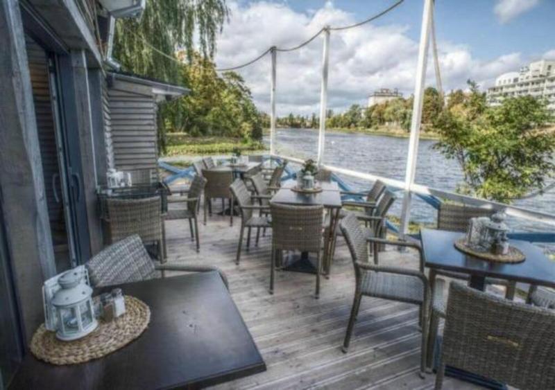 Studio Apartment image 2