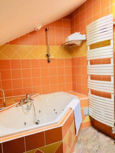 Junior Suite image 1