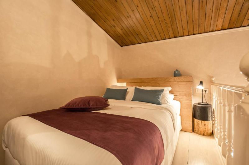 Suite with Terrace image 3