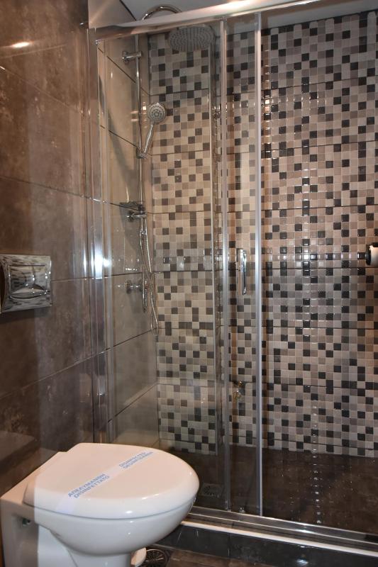 Double or Twin Room image 1
