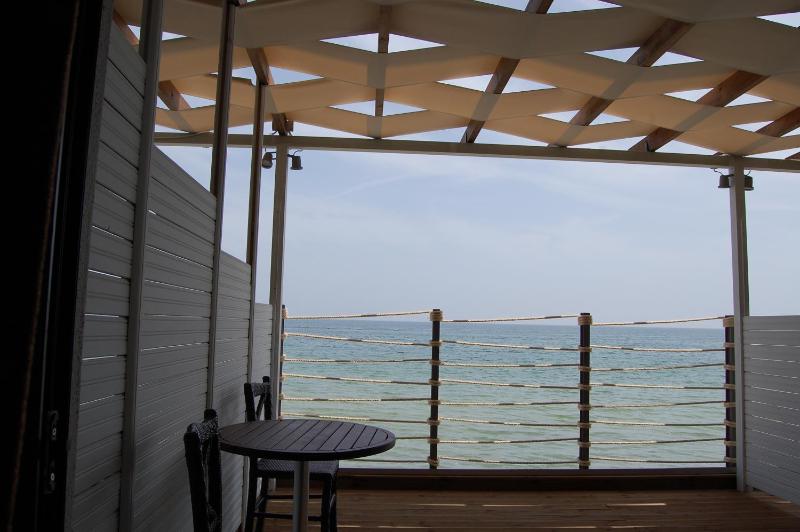 Deluxe Sea Front image 2