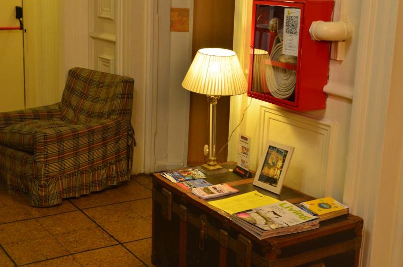 Hotel Gran Sarmiento - image 9