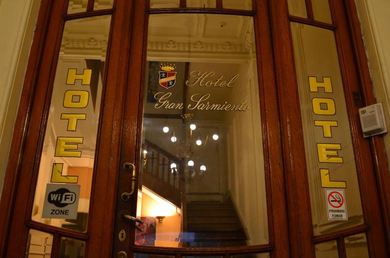 Hotel Gran Sarmiento - image 14