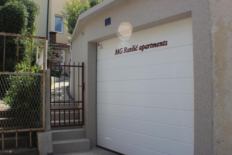 MG Ravlic Apartments - image 3