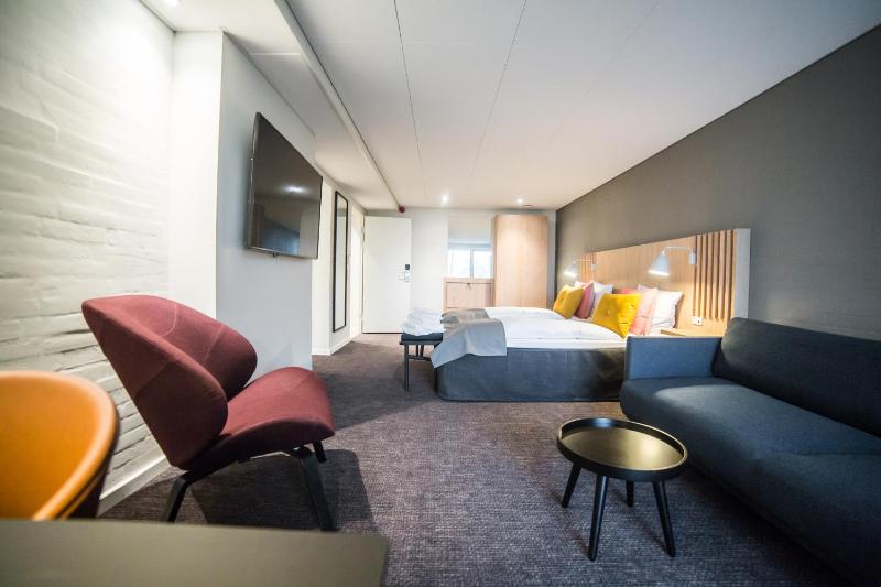 Suite image 3