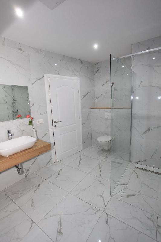 Zollikof Aparts - Sauna & Studioapartments - image 32