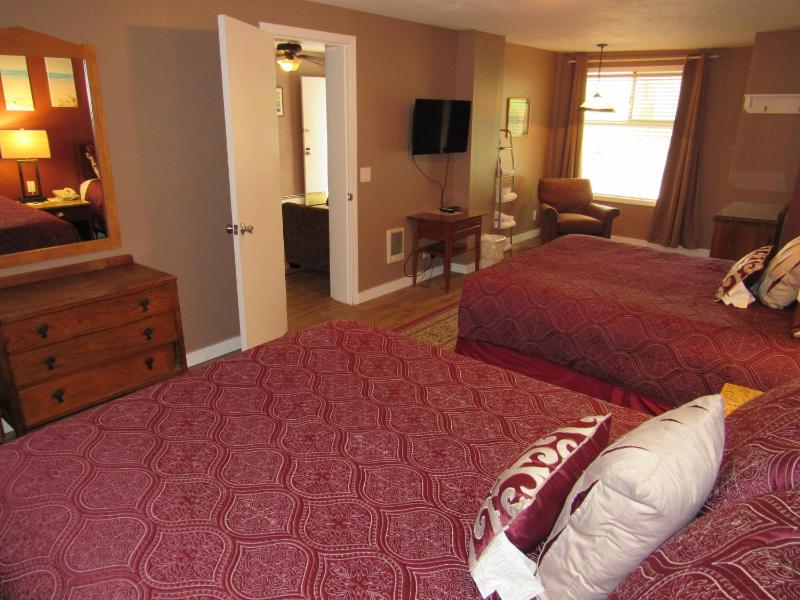 Captain Cook Inn - image 17