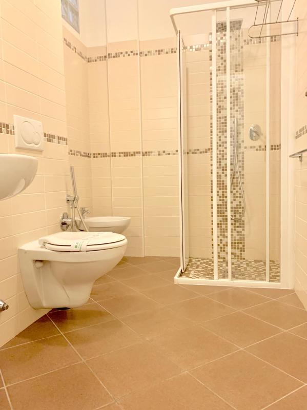 Classic Triple Room image 2