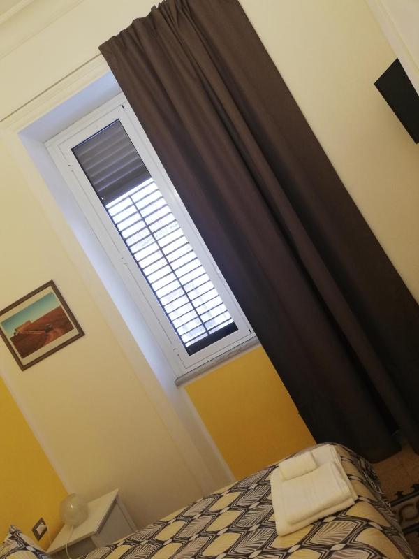 Triple Room with Private Bathroom image 4