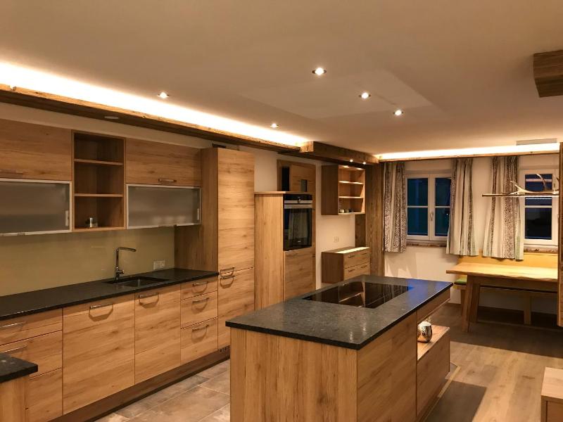 Superior Apartment image 3