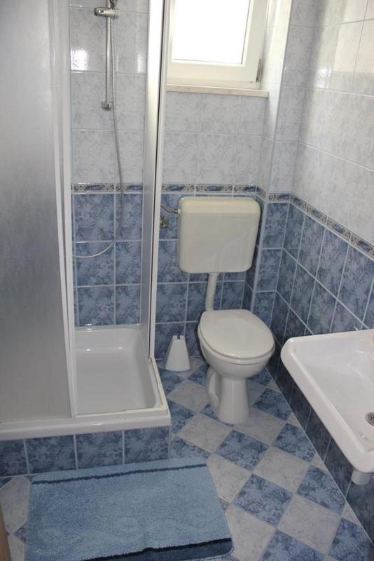 Two-Bedroom Apartment with Terrace and Sea View image 3