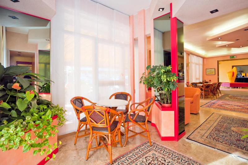 Hotel Catto Suisse - image 16