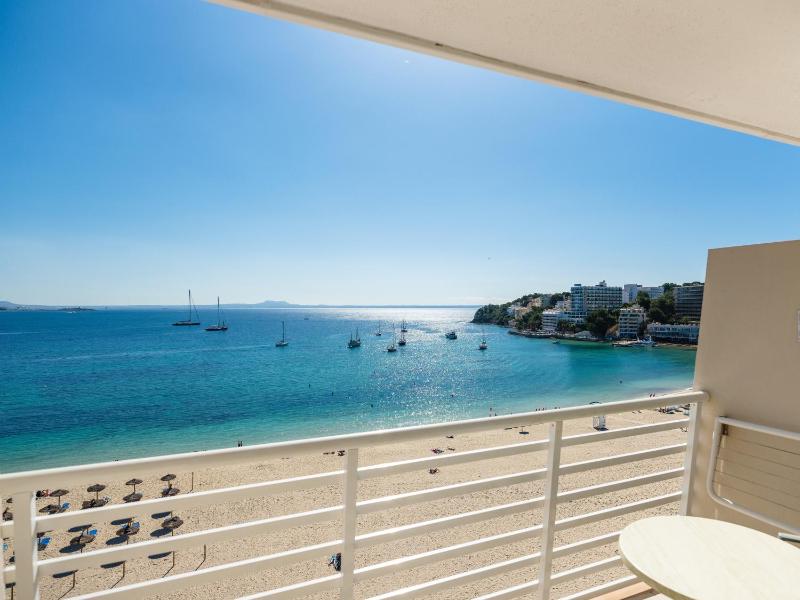 Junior Suite with Sea View image 2
