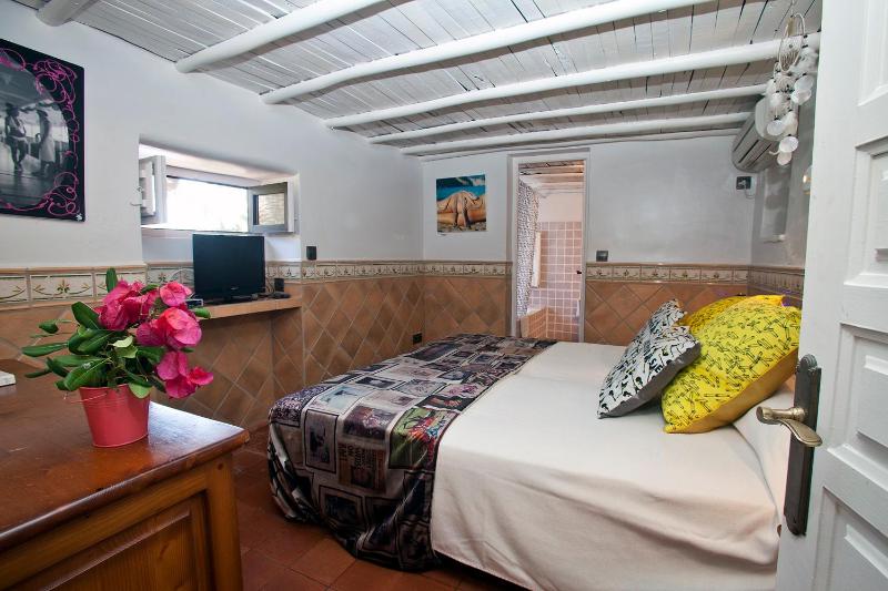 Special Offer - Double or Twin Room image 3