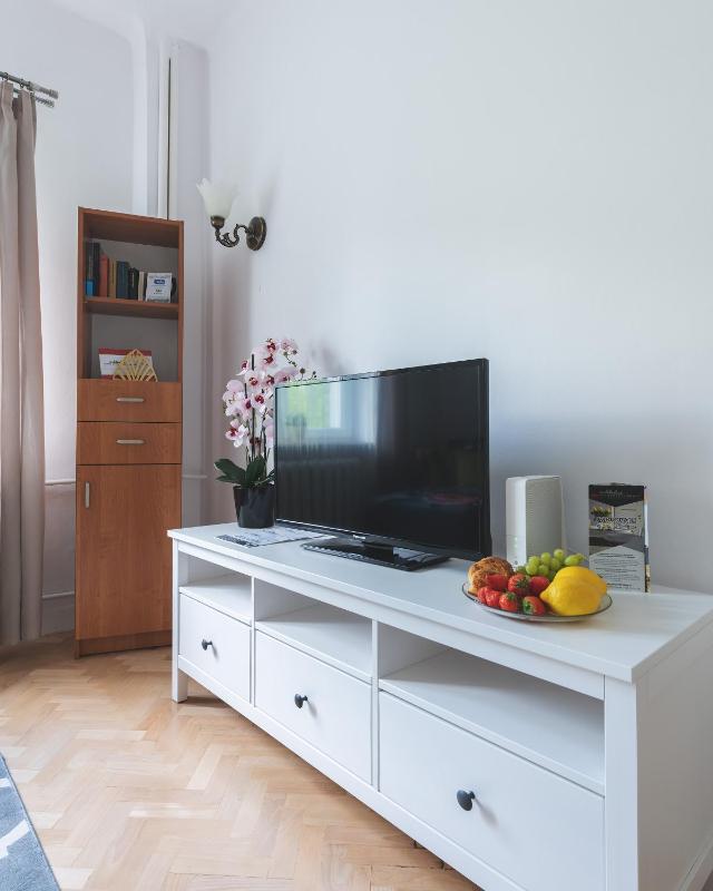 P&O Apartments Plac Zbawiciela - image 12