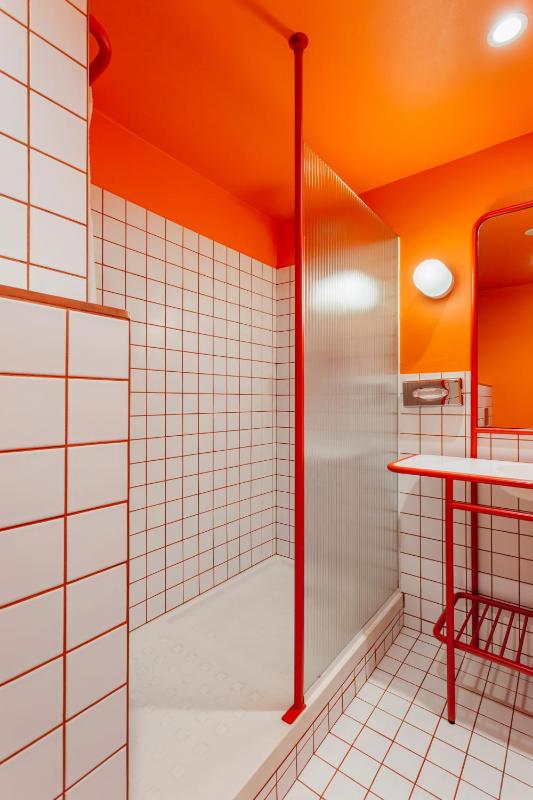 Standard Double Room image 4