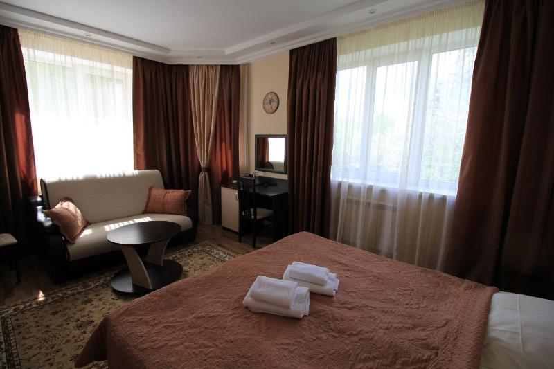 Family Double Room image 3