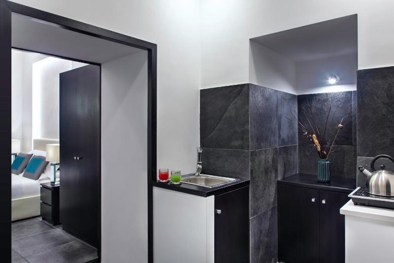 Depandance Queen Room with Spa Bath image 2