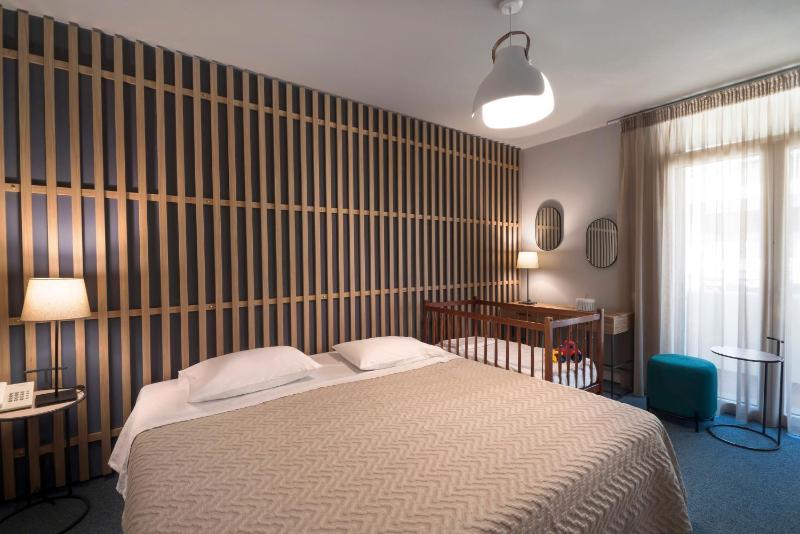 Premium Two-Bedroom Apartment with Side Sea View image 4