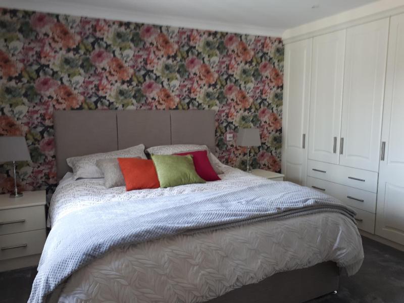 Triple Room with Private Bathroom image 4