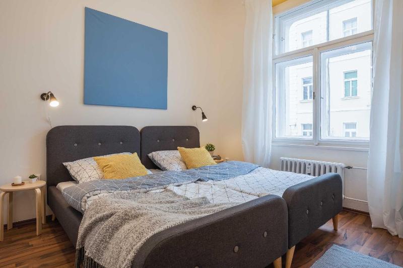 Apartment image 2