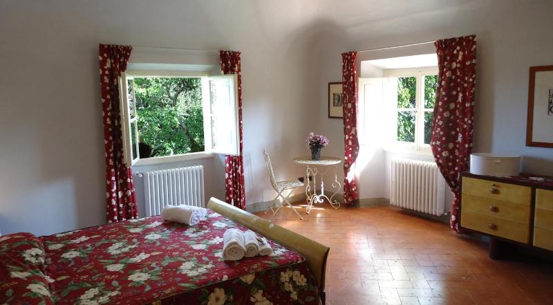 Double Room with Private External Bathroom image 4