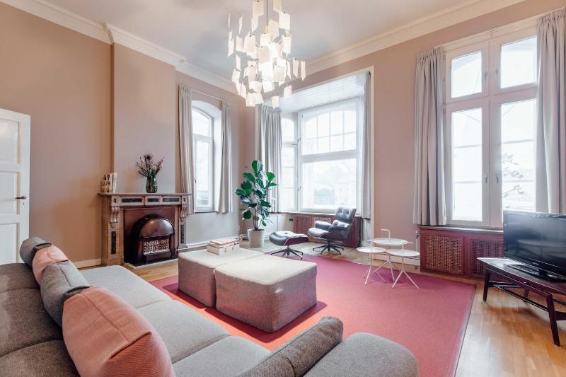 Superior Apartment image 1