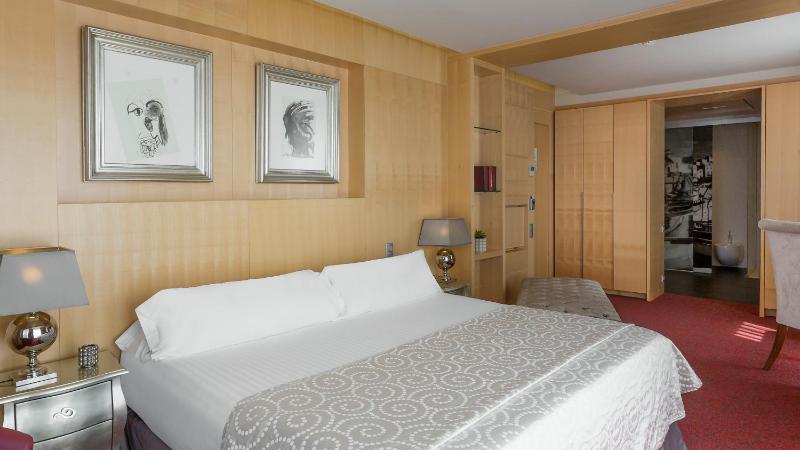 Junior Suite image 3