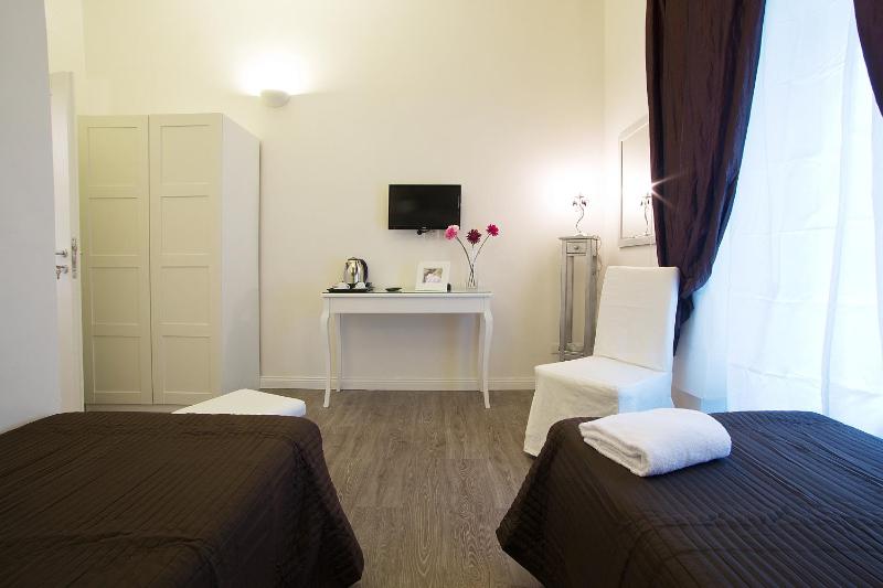 Double or Twin Room image 1