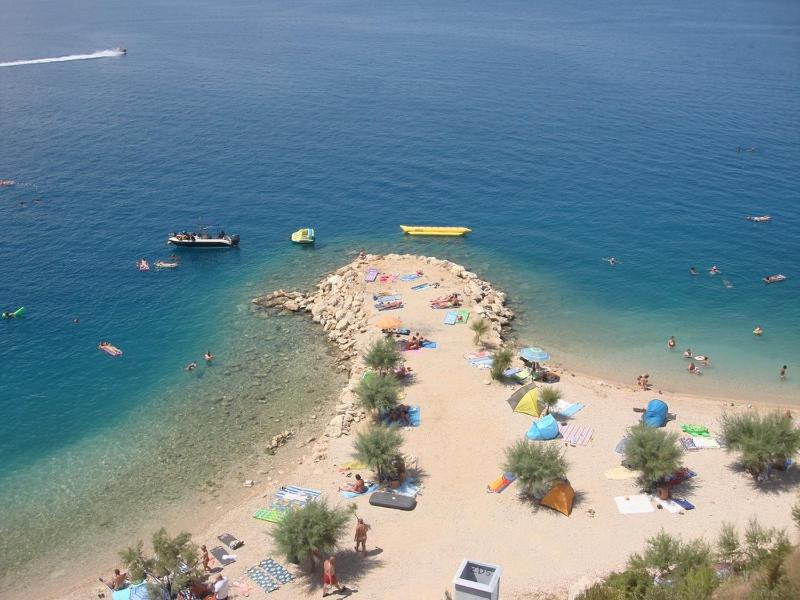 Apartments Lozina on the Beach - image 22
