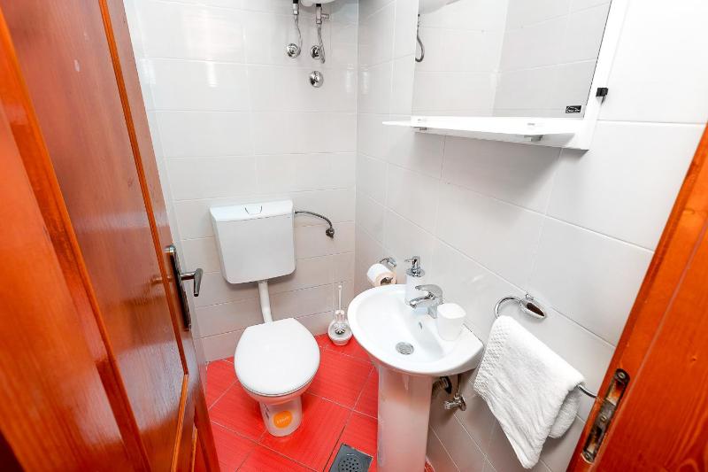Apartments Donkovic - image 3