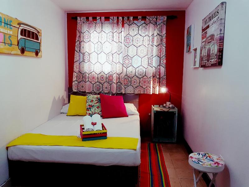 Double Room with Shared Bathroom image 1
