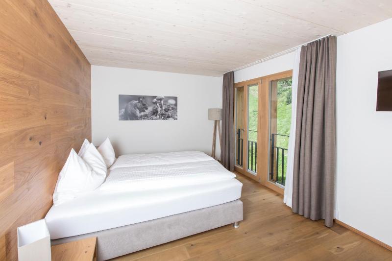 Double Room North image 2