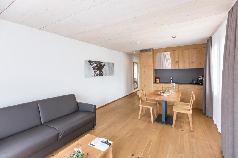Suite with Balcony image 3