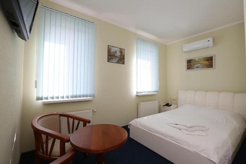 Comfort Double Room image 2