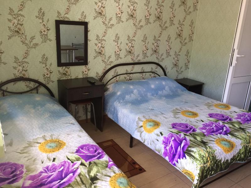 Standard Triple Room image 1