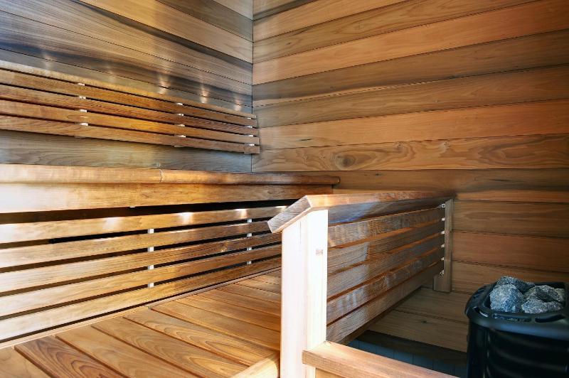 Superior Double Room With Sauna image 3