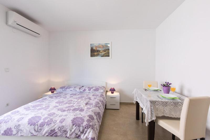 Apartments Nino - image 4