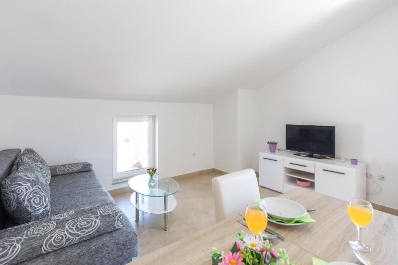 Apartments Nino - image 5