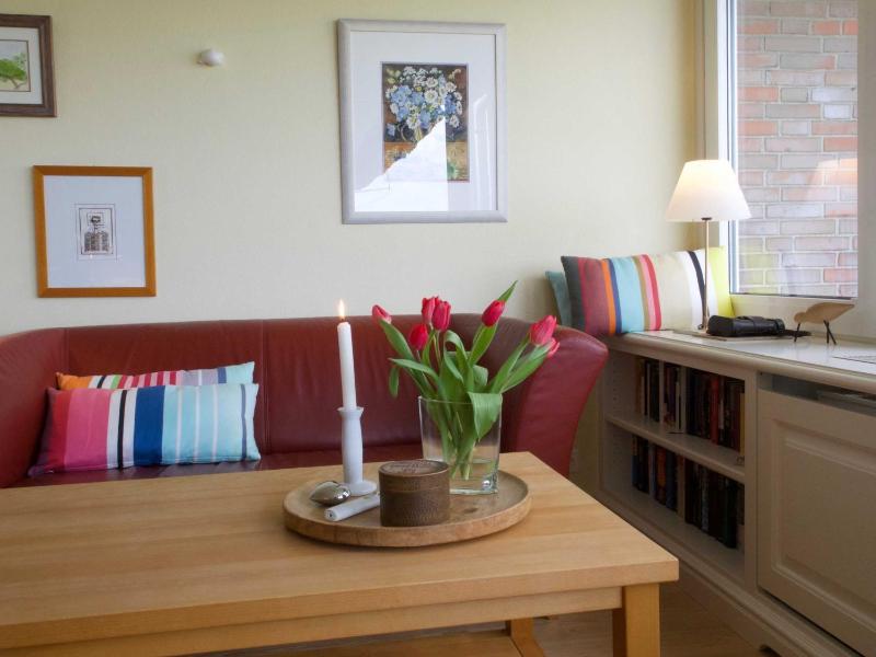 Double Room image 4