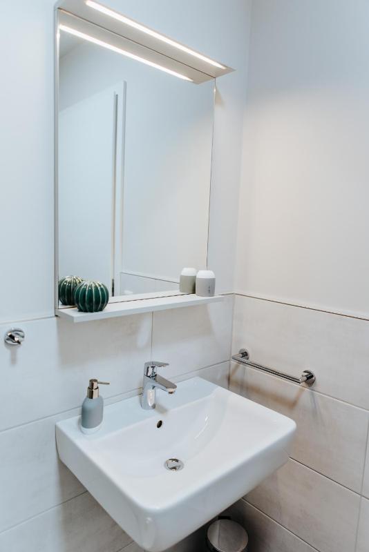 Double Room with Private Bathroom image 3