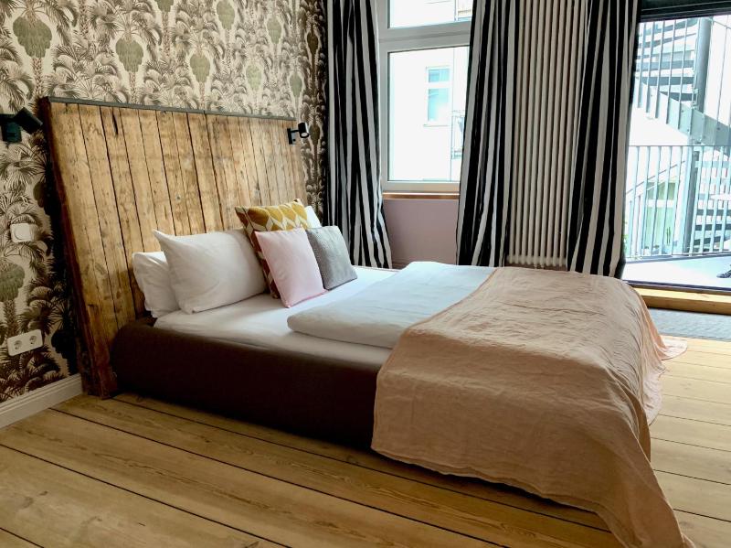 Brilliant Apartments - image 15
