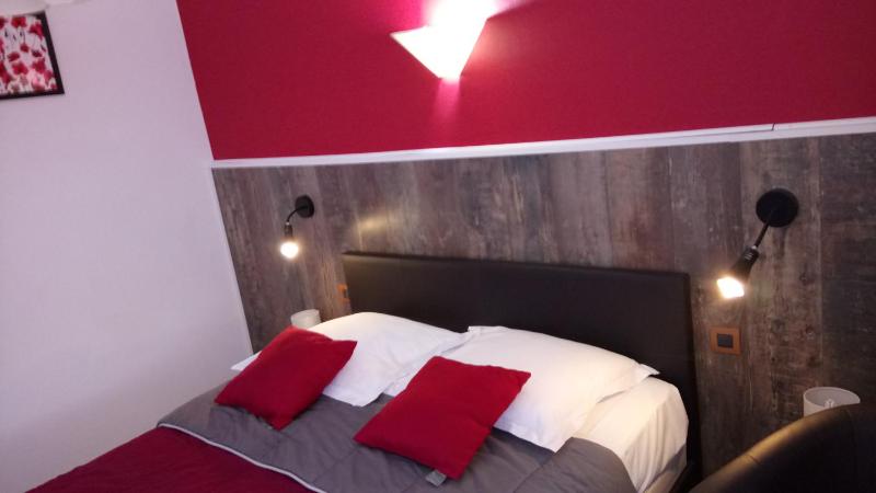Double Room with Garden View image 1